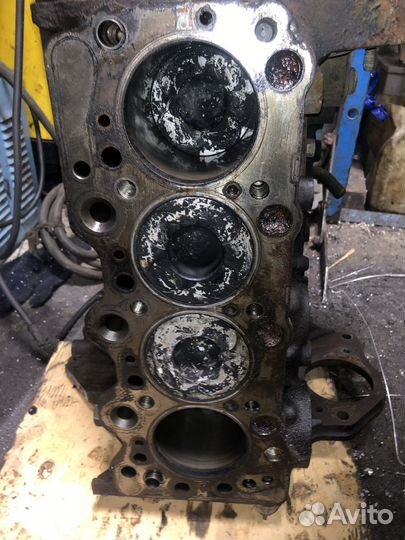 Блок двигателя Opel Y17DT