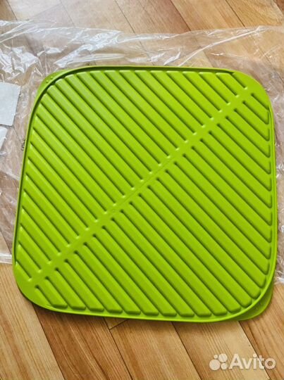 Резиновый коврик