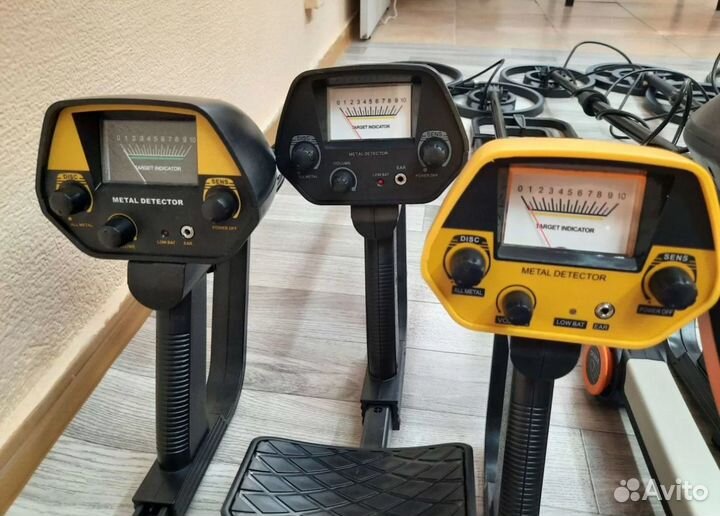 Металлоискатель новый