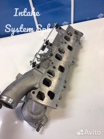 Впускной коллектор на Мерседес М642 3.0TDI ML