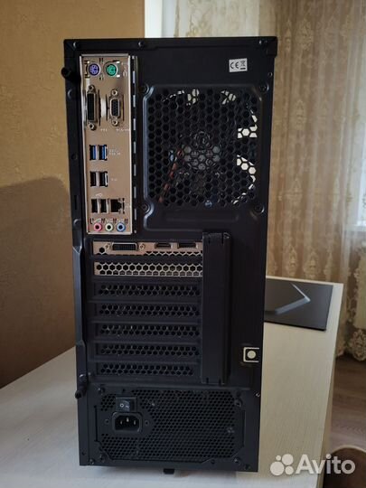 Компьютер для работы и игр*