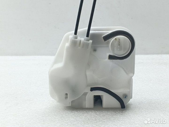 Замок двери передний правый Mitsubishi Asx 3