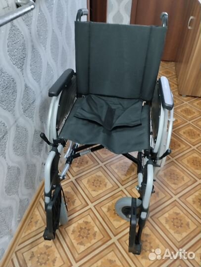 Ходунки для инвалидов на колесах, коляски новые