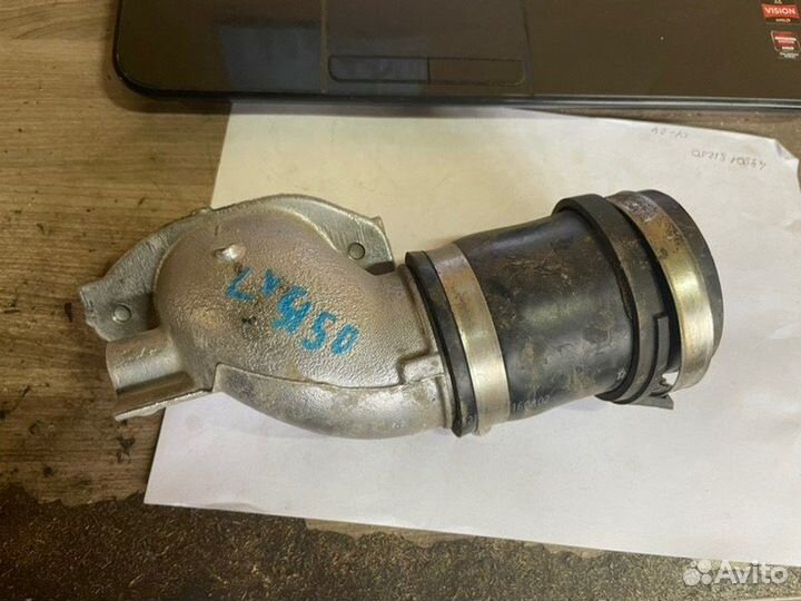 Патрубок интеркулера Lexus Lx450D J200 4.5 1vdftv