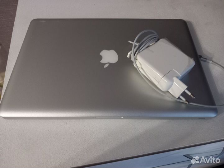 MacBook pro (15inch, mid 2010)