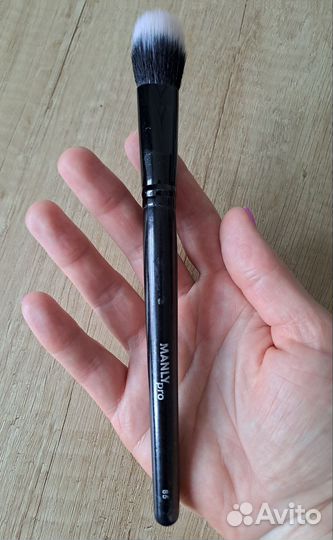 Кисти для макияжа косметика лак Chanel Bobbi Brown