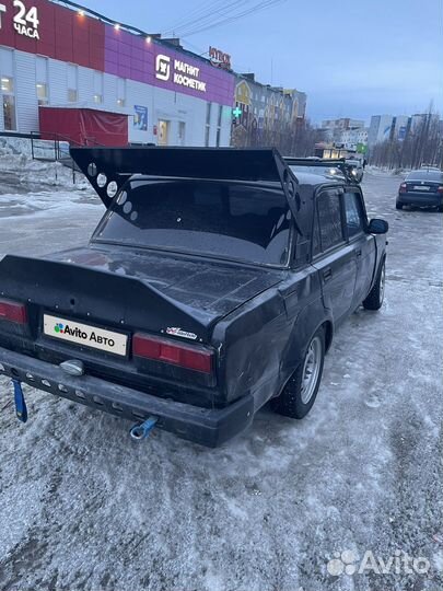 ВАЗ 2107 1.6 МТ, 2010, битый, 1 000 000 км