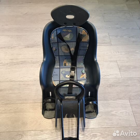 Детское кресло на велосипед