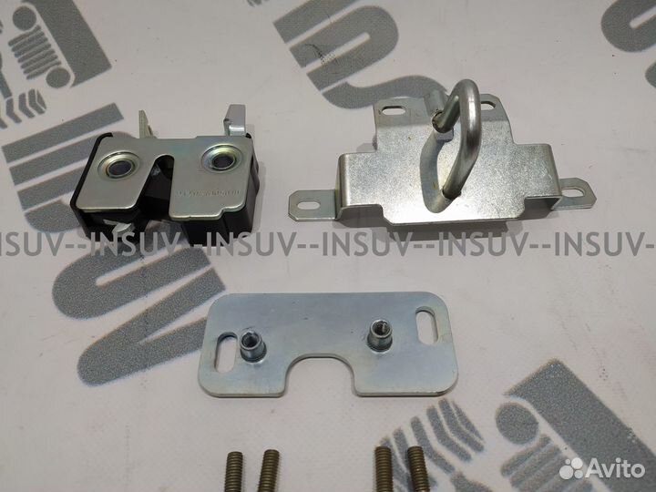 Комплект установки бесшумного замка багажника Нива