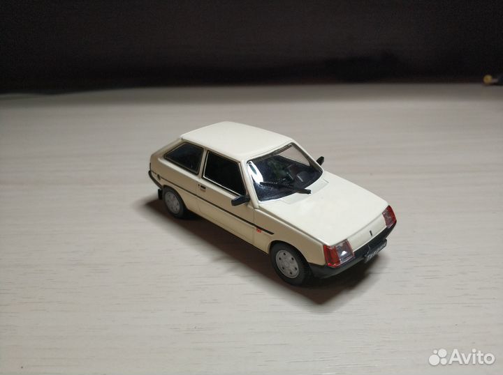 Заз-1102 «Таврия» (Автолегенды СССР № 63)