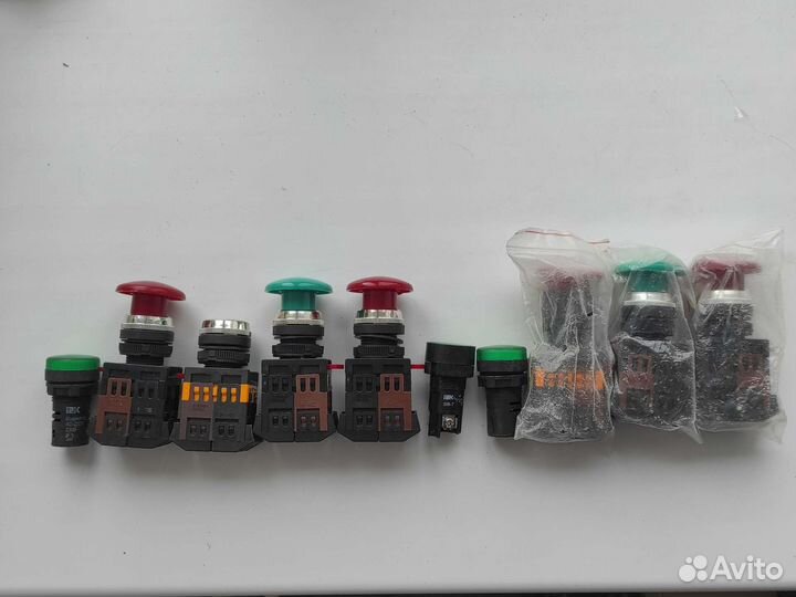 Кнопка ablfs-22- Кнопка 