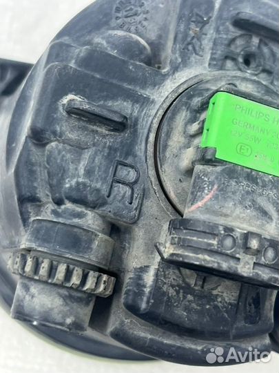 Фара противотуманная правая Toyota Camry V50