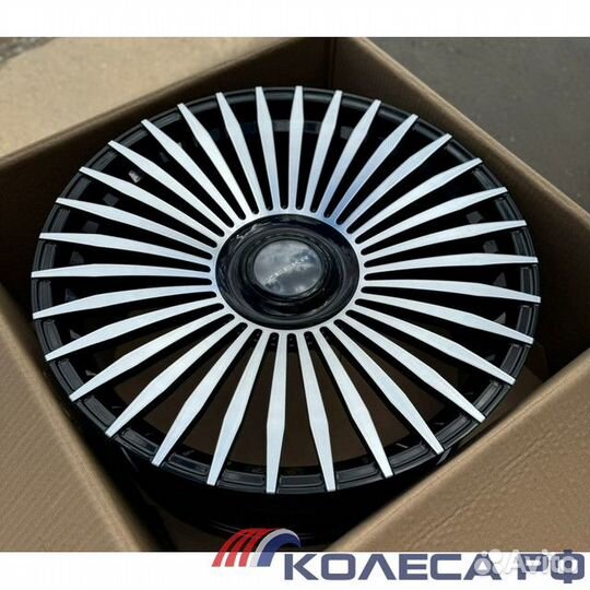 Кованые диски R23 на Zeekr 001 mansory