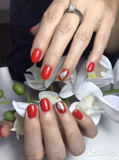 Маникюр с покрытием гель-лаком