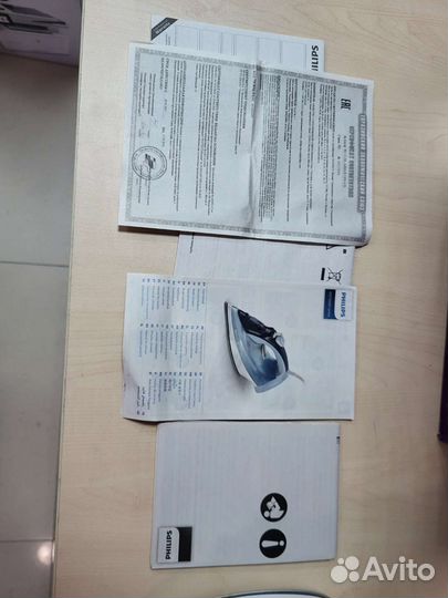 Паровой утюг Philips DST5010/10