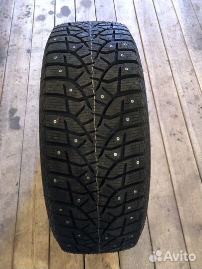 Bridgestone Blizzak Spike-02 SUV 275/50 R20 115