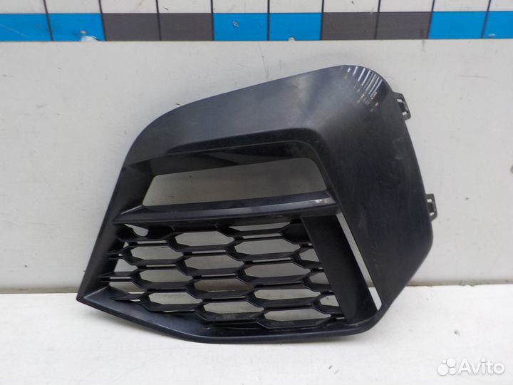 Решетка бампера переднего BMW 2 F44 2019