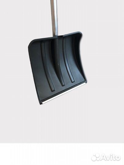 Лопата для уборки снега