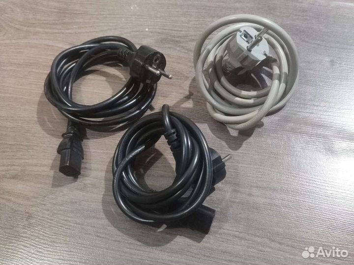 Сетевой кабель