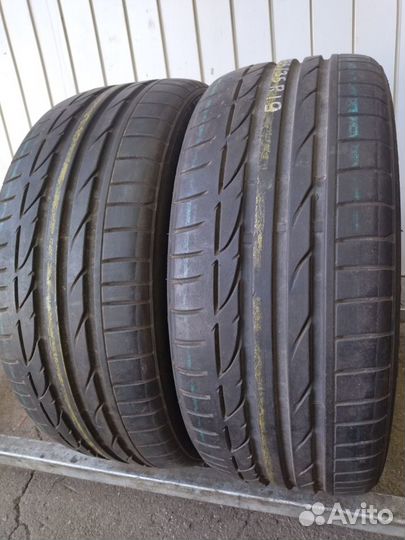 Bridgestone Potenza S001 225/40 R19