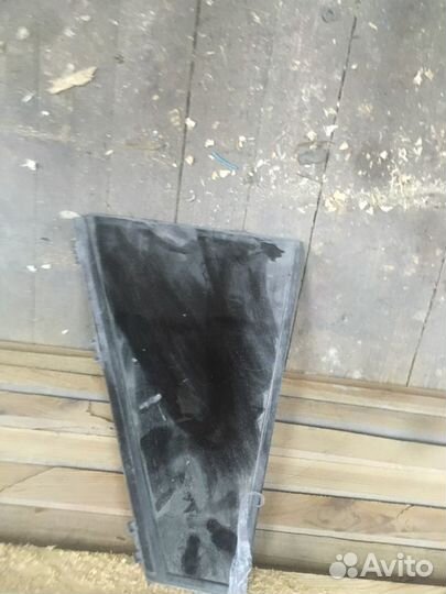 Bmw x5 Е70 стекла задних дверей