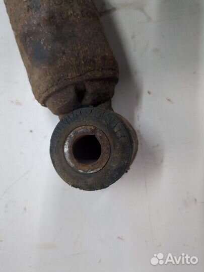 Амортизатор подвески Ford Expedition, 2001