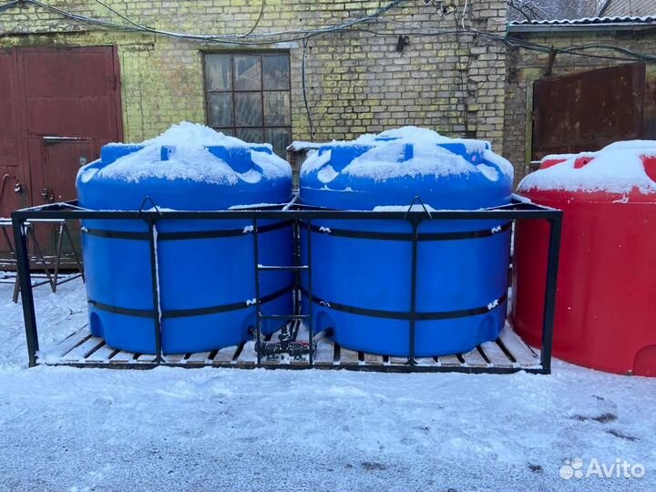 Емкость пластиковая для транспортировки