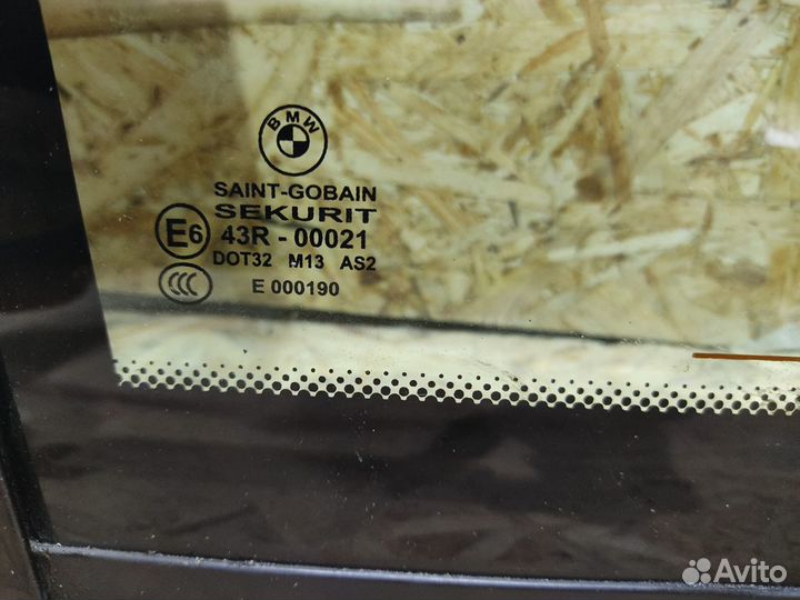 Форточка глухая BMW X3 E83