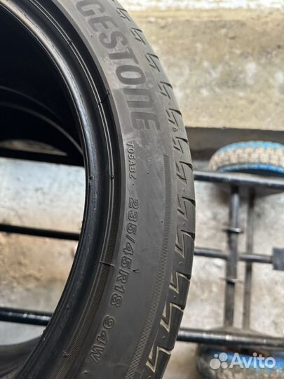 Bridgestone Turanza T005 235/45 R18 94W