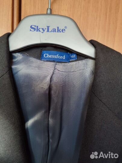 Костюм школьный