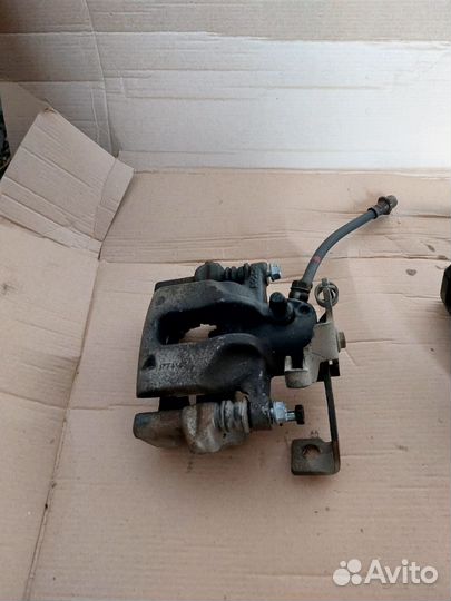 Тормозные супорты тойота королла 2014