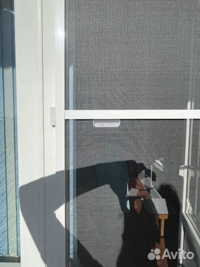 Москитная сетка на балконную дверь