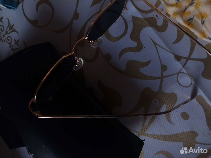 Солнцезащитные очки женские