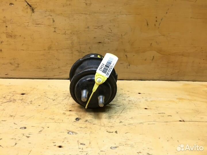 Подушка двигателя лев. subaru legacy