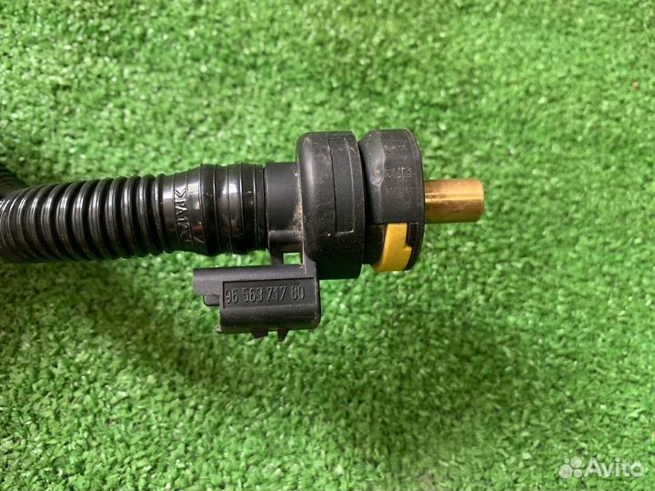 Трубка картерных газов Peugeot 206