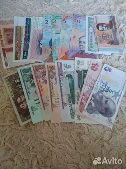 Набор банкнот мира №3 - 35 шт