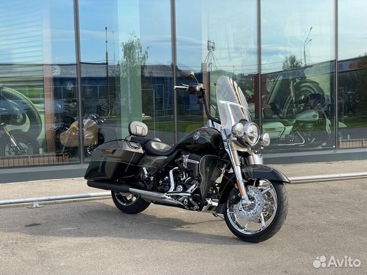 Harley-Davidson Road King CVO 2014