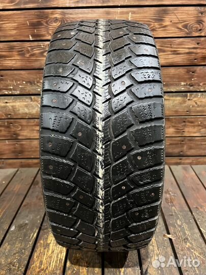 Kumho I'Zen Wis KW19 215/55 R16