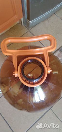 Бутыль 20 литров