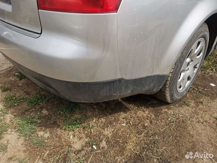 Бампер задний Audi A4 B6 седан