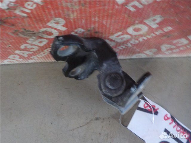 Петля двери верхняя задняя правая Toyota Corolla