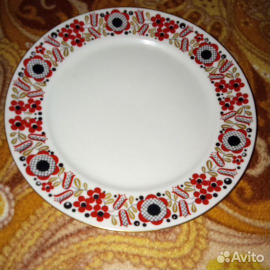 Чайник заварочный фарфоровый+тарелка