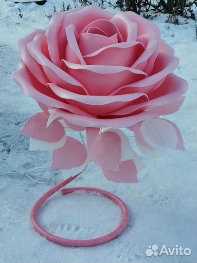 Ростовые цветы. Розы светильники из изолона и фоам