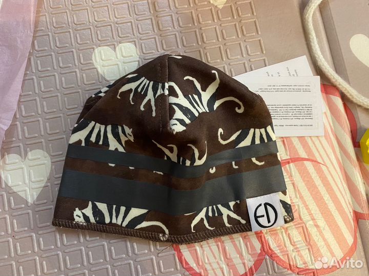 Шапка новая Elodie