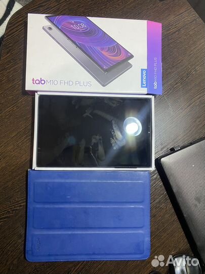 Lenovo tab m10 fhd plus