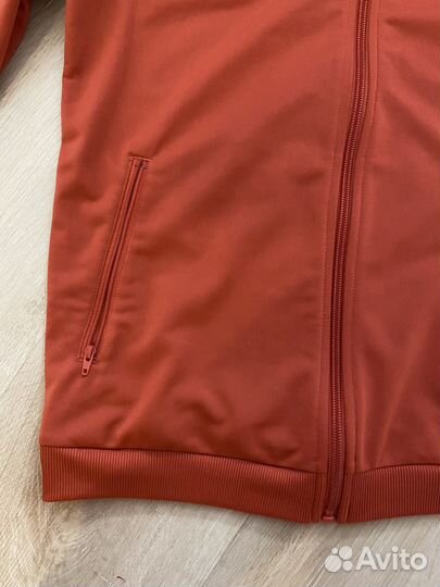 Спортивный костюм adidas