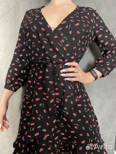 Платье женское