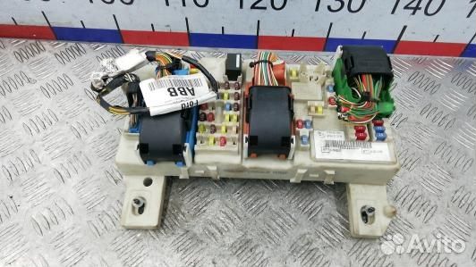 Блок предохранителей ford kuga 1 (XUK21M101)