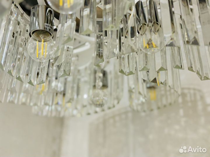 Люстра из стекла/хрусталя