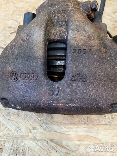 Суппорт тормозной передний Audi A6 C5 (1997—2001)